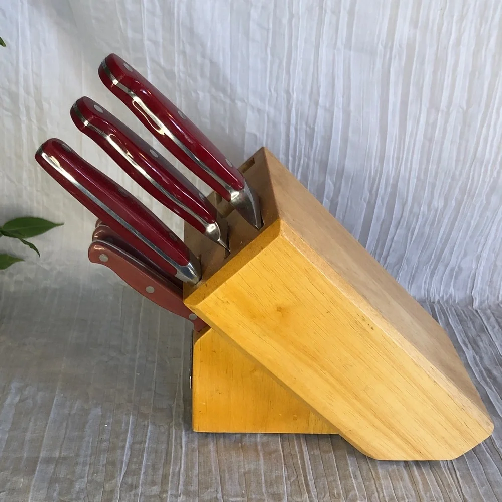 KITCHENAID Knife Block set of 7- red steak knives Chef knife, Santoku, Serrated